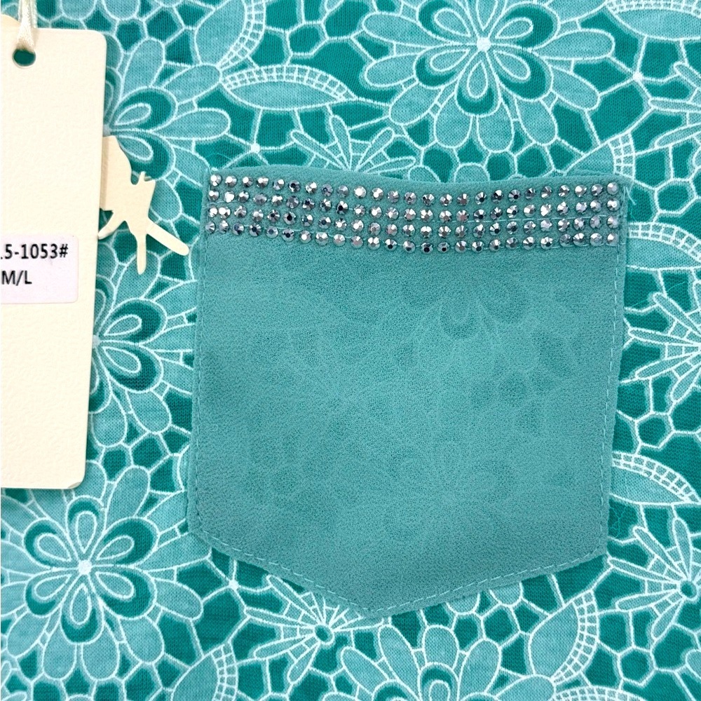 NWT Julia Short Sleeve Lace Overlay High-Low Pleated Hem Top w Rhinestone Pocket - Picture 3 of 8